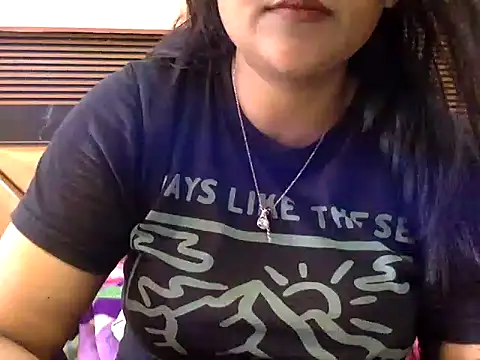 Snapshot of HaaniKaur chatting on October 2025 08:16:01 AM HaaniKaur online show from October 2025 08:16:01 AM