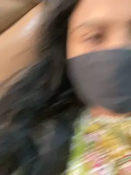 HaaniKaur online show from February 2026 09:53:01 AM