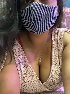 Snapshot of HaaniKaur chatting on March 2025 05:27:02 PM HaaniKaur online show from March 2025 05:27:02 PM