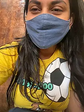 Snapshot of HaaniKaur chatting on January 2025 07:55:02 AM HaaniKaur online show from January 2025 07:55:02 AM