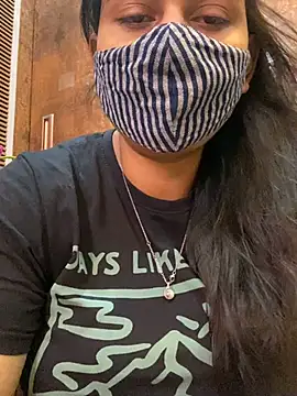 Snapshot of HaaniKaur chatting on January 2025 07:48:01 AM HaaniKaur online show from January 2025 07:48:01 AM