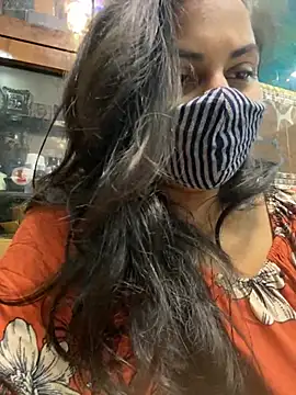 Snapshot of HaaniKaur chatting on January 2025 05:20:01 PM HaaniKaur online show from January 2025 05:20:01 PM