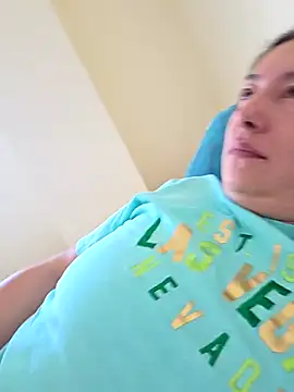 xLadyScarlettx online show from April 2026 12:43:01 PM