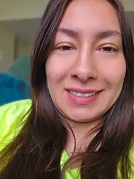 xLadyScarlettx online show from April 2026 03:27:01 PM