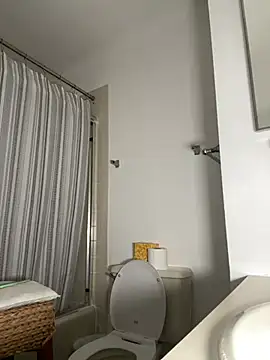 xLadyScarlettx online show from March 2026 03:31:02 AM