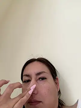 xLadyScarlettx online show from March 2026 04:25:01 PM