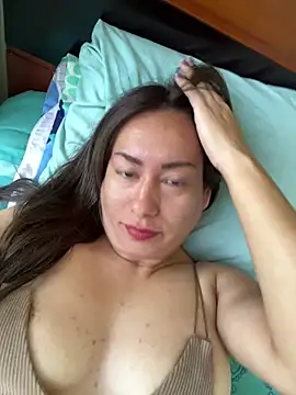 Snapshot of xLadyScarlettx chatting on March 2025 03:25:01 PM xLadyScarlettx online show from March 2025 03:25:01 PM