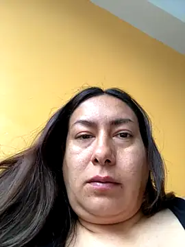 Snapshot of xLadyScarlettx chatting on October 2025 02:39:01 PM xLadyScarlettx online show from October 2025 02:39:01 PM