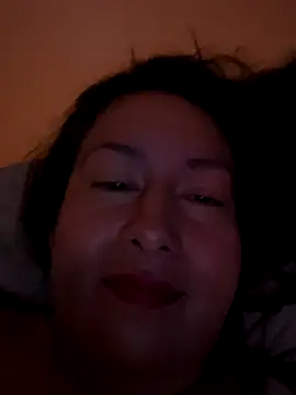 Snapshot of xLadyScarlettx chatting on October 2025 03:29:02 AM xLadyScarlettx online show from October 2025 03:29:02 AM