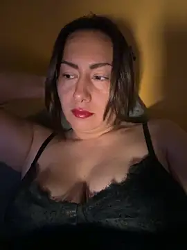 Snapshot of xLadyScarlettx chatting on September 2025 02:37:02 AM xLadyScarlettx online show from September 2025 02:37:02 AM