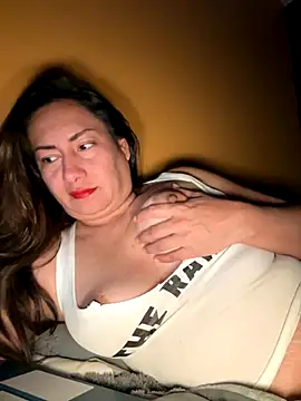 Snapshot of xLadyScarlettx chatting on September 2025 03:13:01 AM xLadyScarlettx online show from September 2025 03:13:01 AM