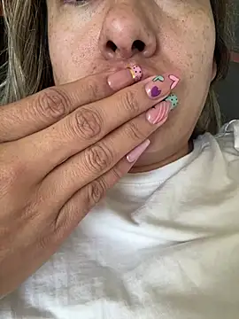 Snapshot of xLadyScarlettx chatting on February 2025 03:05:02 PM xLadyScarlettx online show from February 2025 03:05:02 PM