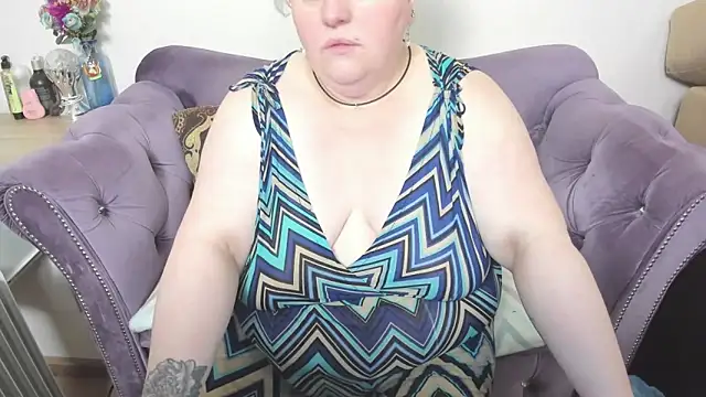 fashiona online show from February 2026 01:00:02 PM