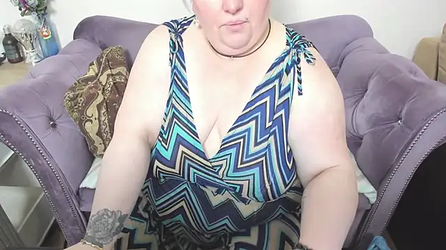 fashiona online show from February 2026 09:21:01 AM