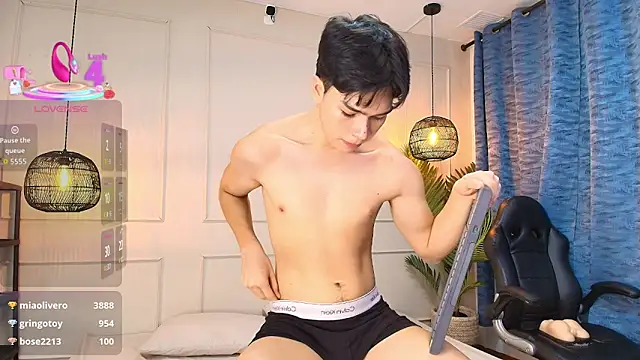 luandy online show from November 2025 07:40:01 PM