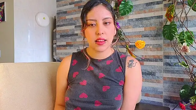 Hairyandsexysalma online show from September 2025 05:07:01 PM