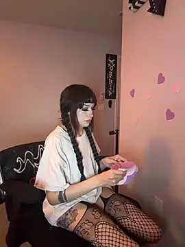Gothbabbi online show from February 2026 01:05:02 AM