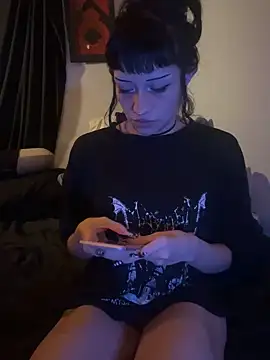 Gothbabbi online show from October 2025 12:33:02 AM