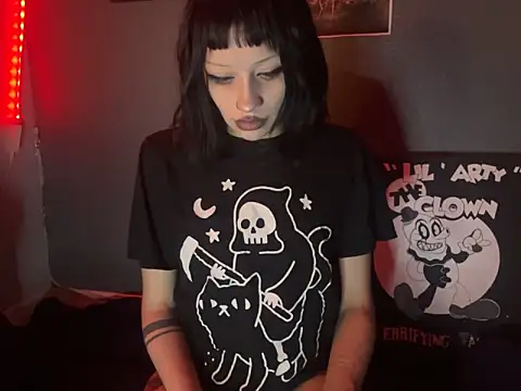 Gothbabbi online show from September 2025 07:36:02 PM