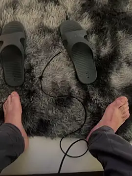 Lucom23 online show from April 2026 06:39:02 AM