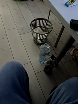 Lucom23 online show from December 2024 04:45:01 PM