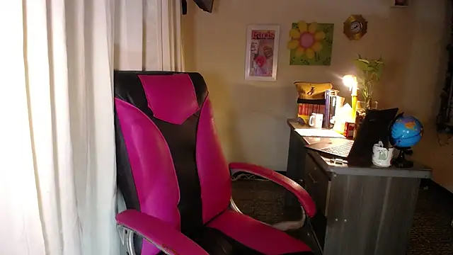 danielle rose 1 online show from May 2026 02:35:02 PM
