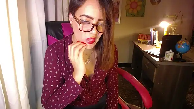 danielle rose 1 online show from May 2026 03:42:01 PM