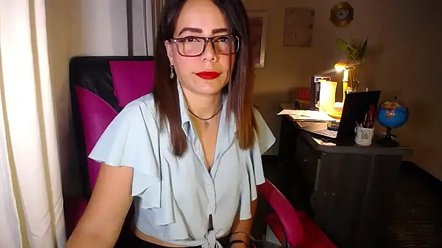 danielle rose 1 online show from April 2026 01:51:01 PM