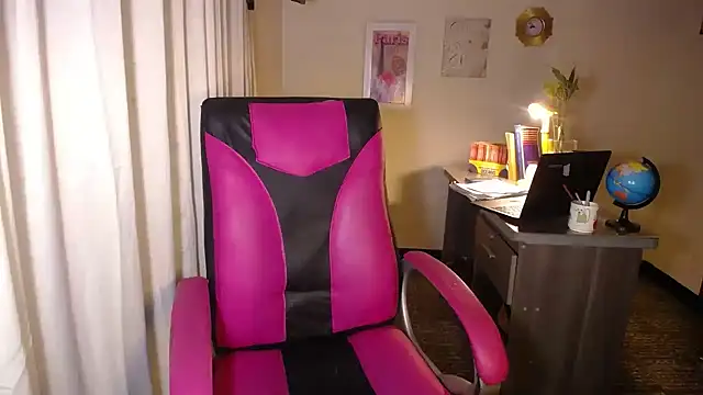 danielle rose 1 online show from March 2026 01:48:02 PM