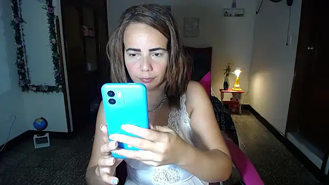 danielle rose 1 online show from February 2025 08:22:01 PM