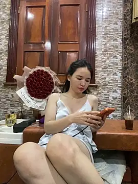 LiLi-Kirix99 online show from June 2026 06:46:02 PM