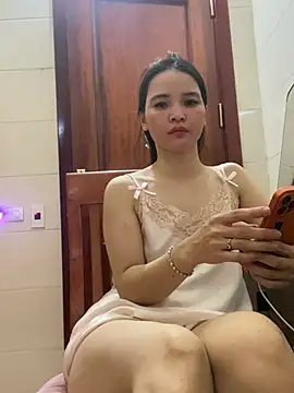 Snapshot of LiLi-Kirix99 chatting on May 2026 10:36:01 AM LiLi-Kirix99 online show from May 2026 10:36:01 AM