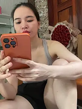 LiLi-Kirix99 online show from July 2026 07:52:01 AM