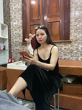 Snapshot of LiLi-Kirix99 chatting on May 2026 08:03:02 PM LiLi-Kirix99 online show from May 2026 08:03:02 PM