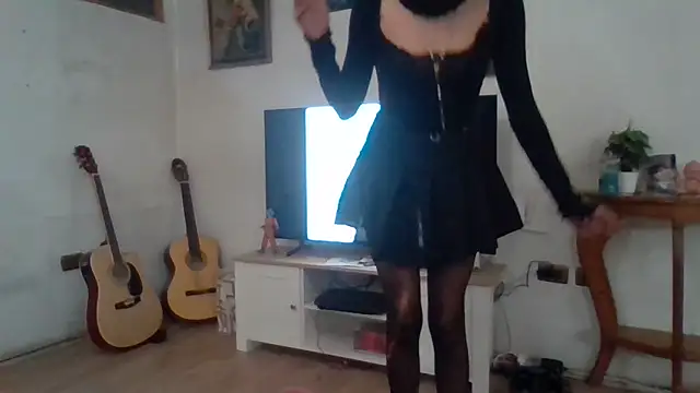 doloresplaceres666 online show from October 2025 03:30:01 AM