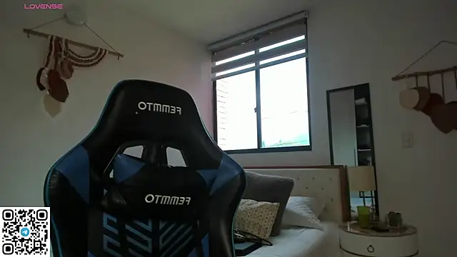 mateoleonee online show from March 2026 06:32:02 PM