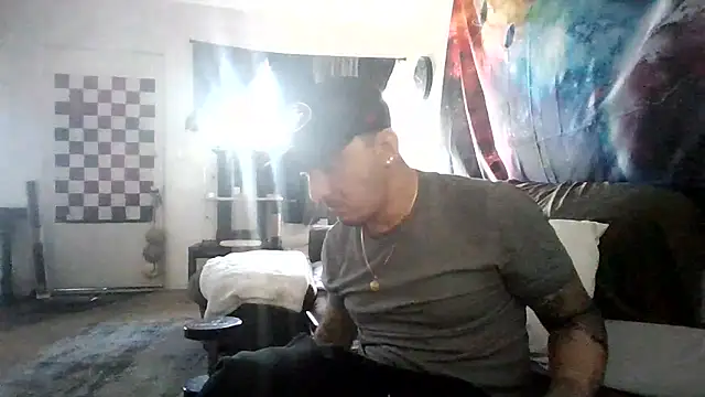 Antoniothedon online show from December 2024 08:25:02 PM