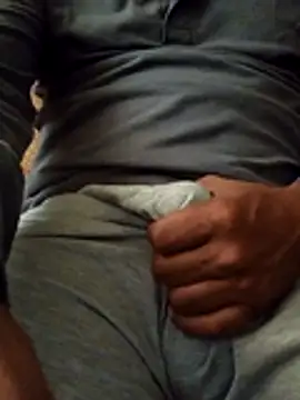 Ithamar89 online show from November 2025 11:30:01 PM