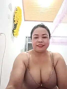Sexy-bigtits2024 online show from January 2025 11:16:01 PM
