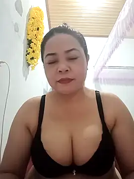 Sexy-bigtits2024 online show from January 2025 11:44:02 PM