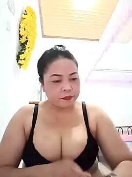 Sexy-bigtits2024 online show from January 2025 08:46:02 AM