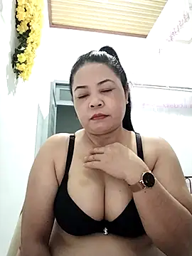 Sexy-bigtits2024 online show from January 2025 09:39:02 PM