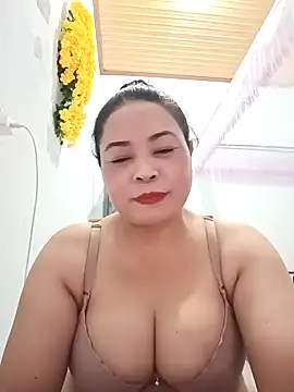 Sexy-bigtits2024 online show from January 2025 01:55:02 PM