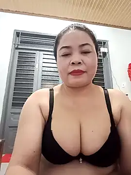 Sexy-bigtits2024 online show from January 2025 01:20:01 PM