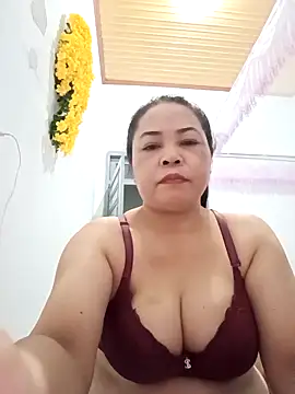 Sexy-bigtits2024 online show from January 2025 08:43:01 PM