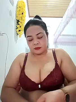 Sexy-bigtits2024 online show from January 2025 11:27:01 AM