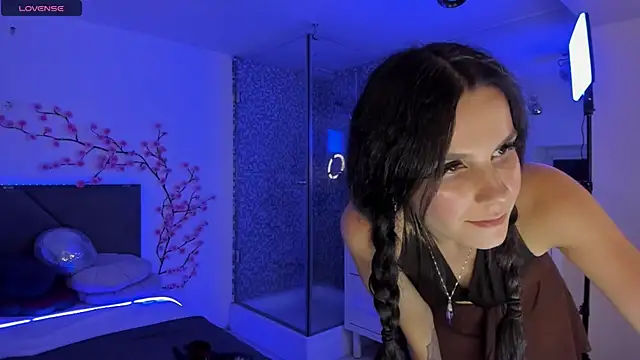 Snapshot of CassieEvans chatting on July 2026 05:25:02 AM CassieEvans online show from July 2026 05:25:02 AM