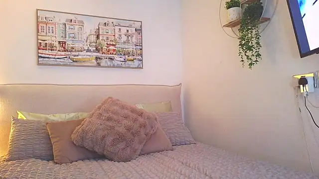 Daisy Brown01 online show from June 2026 11:20:01 AM