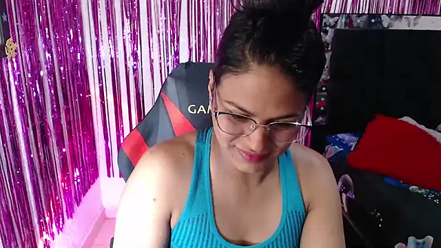 SweetAlmaa online show from June 2026 12:55:02 PM