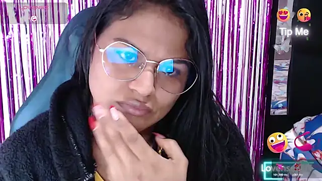 SweetAlmaa online show from February 2026 10:15:01 AM